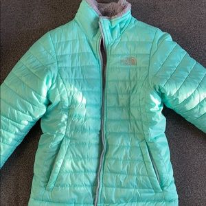 Girls size 10 north face reversible jacket